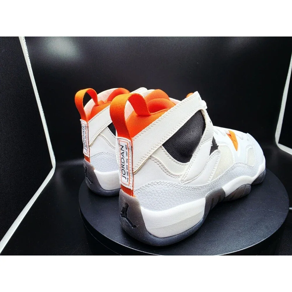 Jordan Jumpman Two Trey (GS) White/Black/Orange SIZE US 6 Kids/7.5 Women